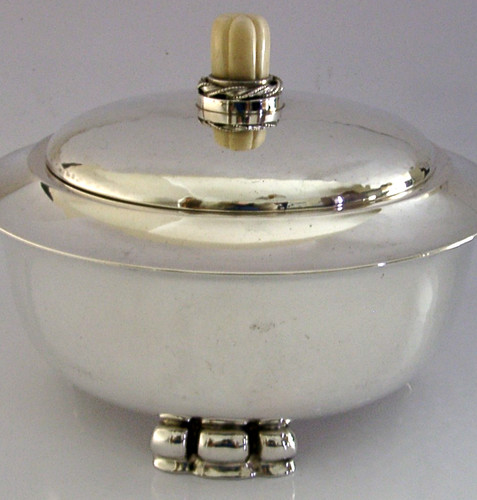 Antique 1920 large 470g - 1920, 835